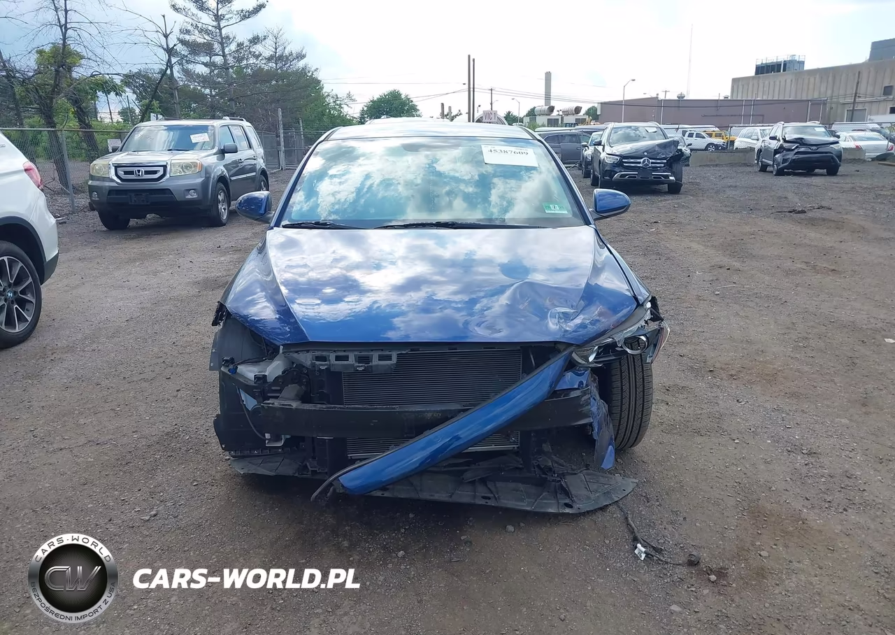 2018 Hyundai Elantra Se VIN:5NPD74LFXJH381459 - 12