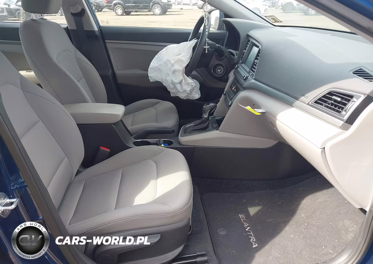2018 Hyundai Elantra Se VIN:5NPD74LFXJH381459 - 5