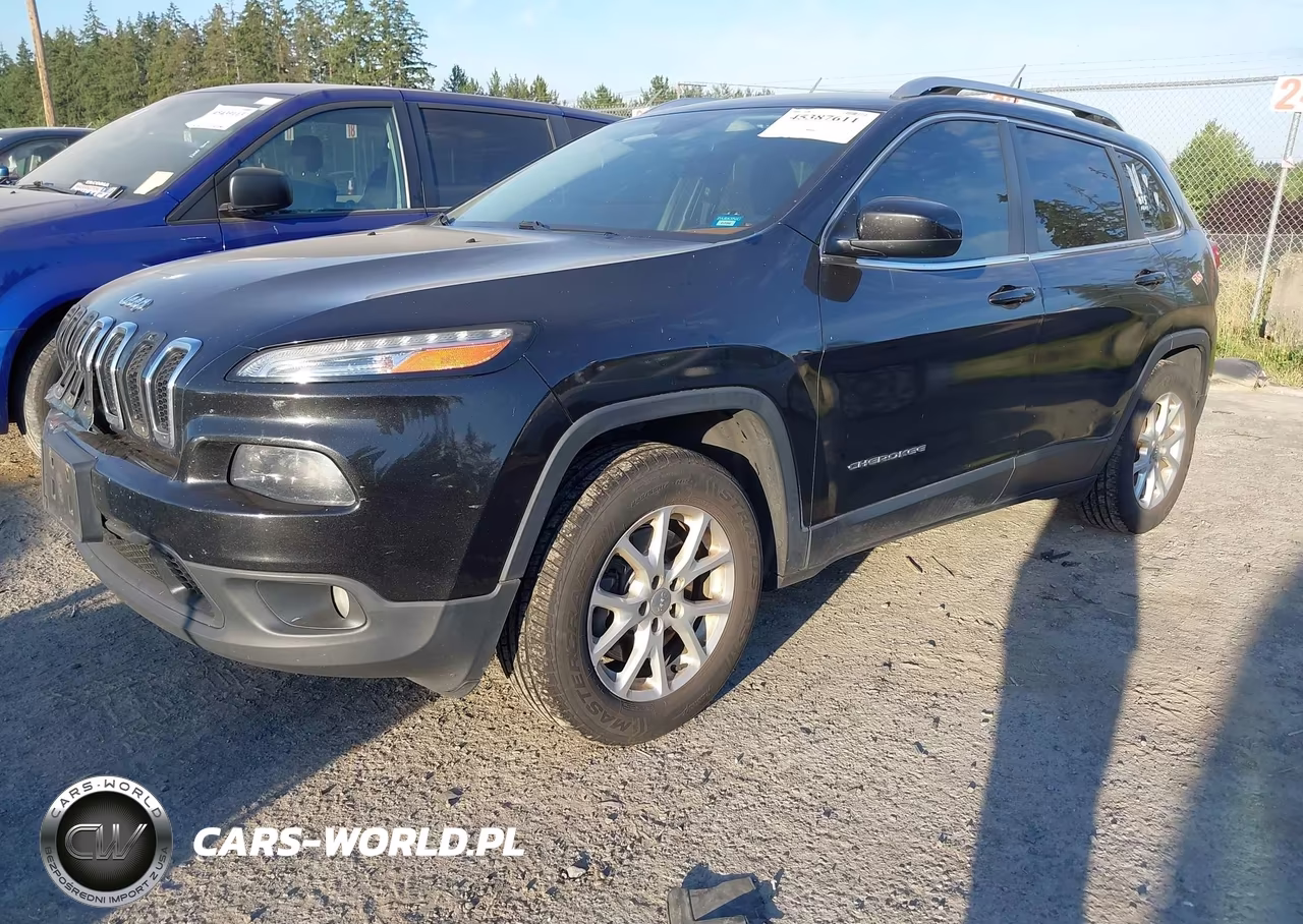 2016 Jeep Cherokee Latitude VIN:1C4PJMCS2GW221154 - 2