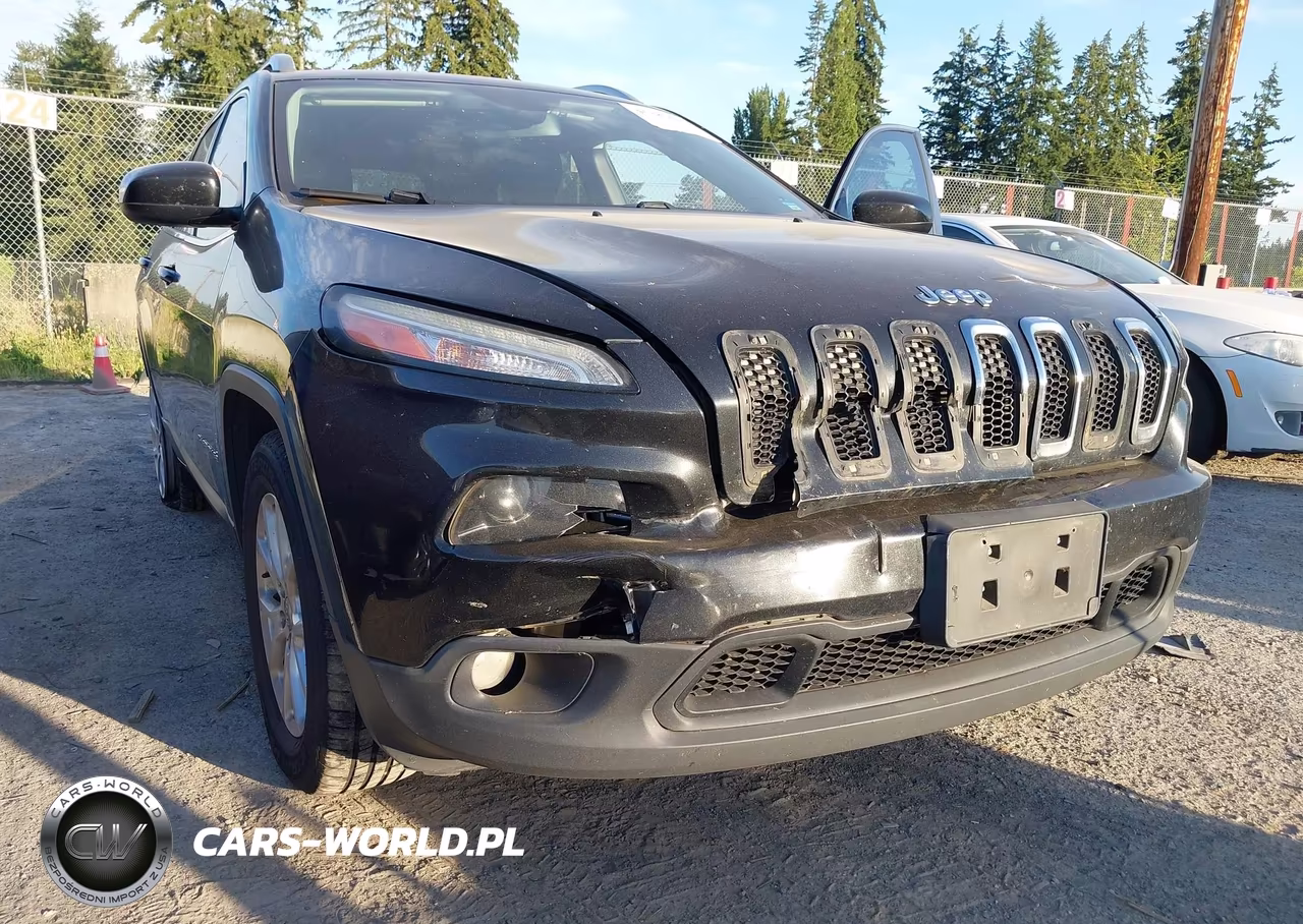 2016 Jeep Cherokee Latitude VIN:1C4PJMCS2GW221154 - 6