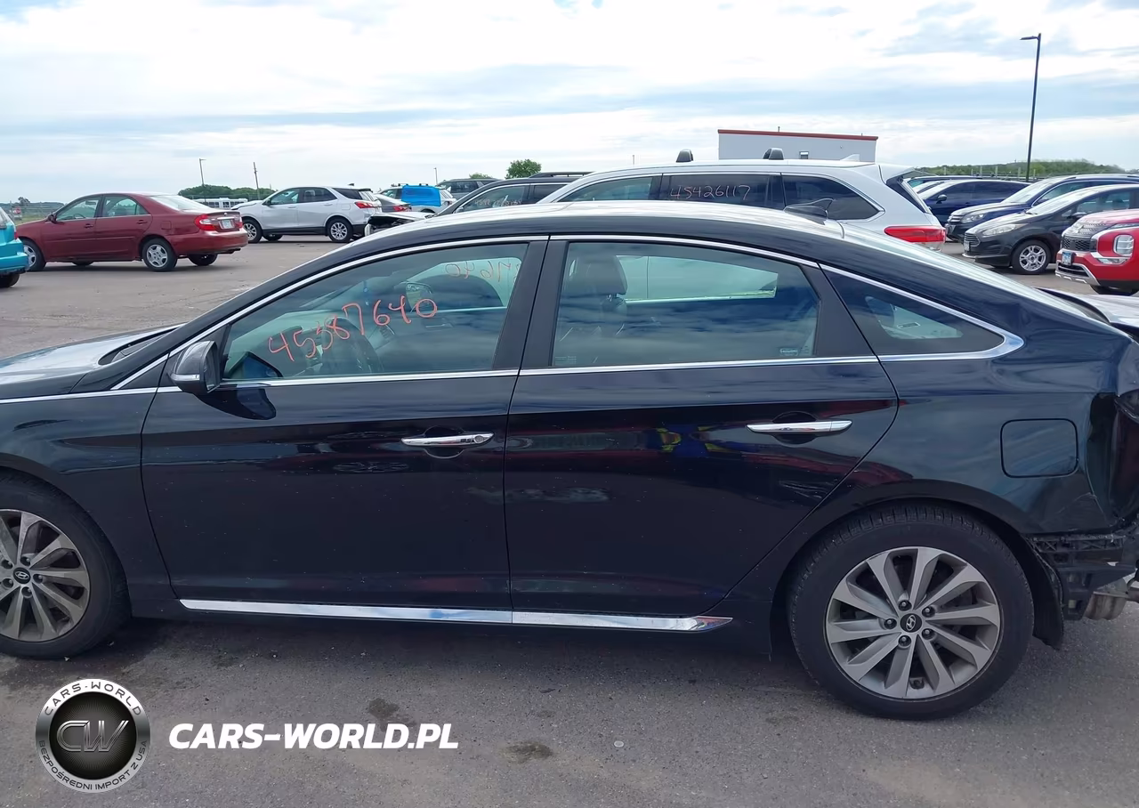 2017 Hyundai Sonata Sport VIN:5NPE34AFXHH529140 - 15