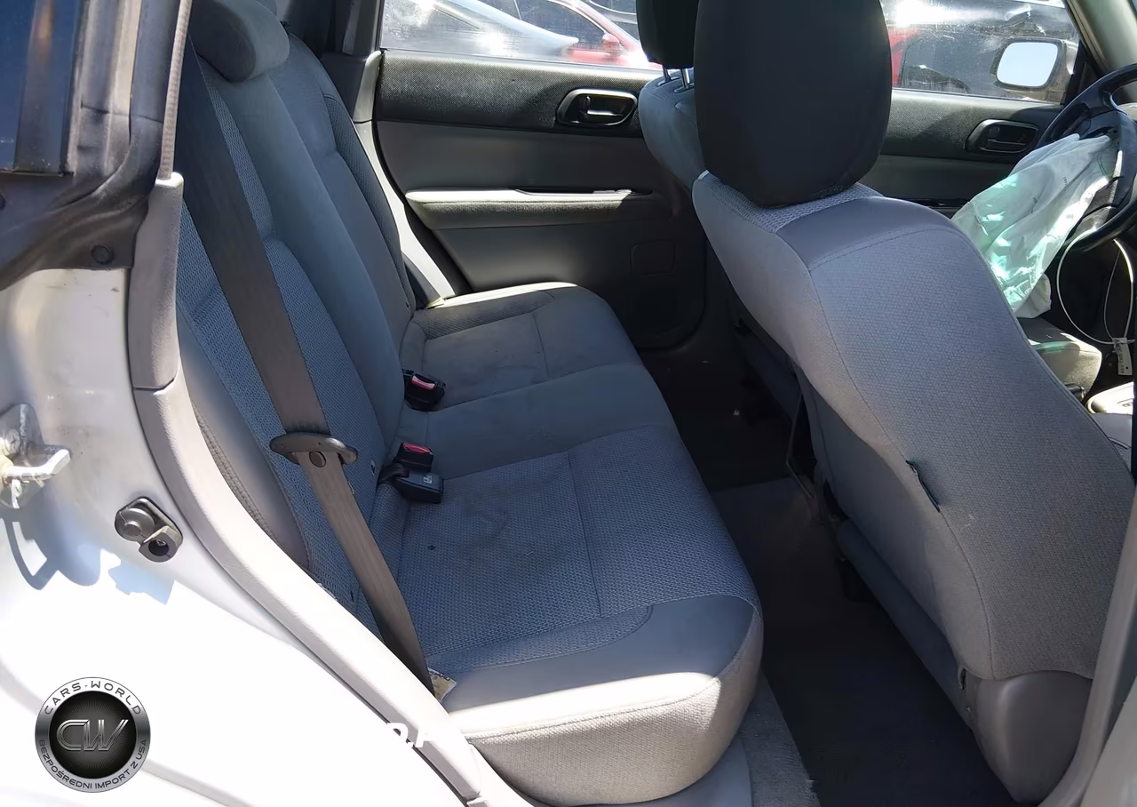 2004 Subaru Forester 2.5X VIN:JF1SG63674H760351 - 8