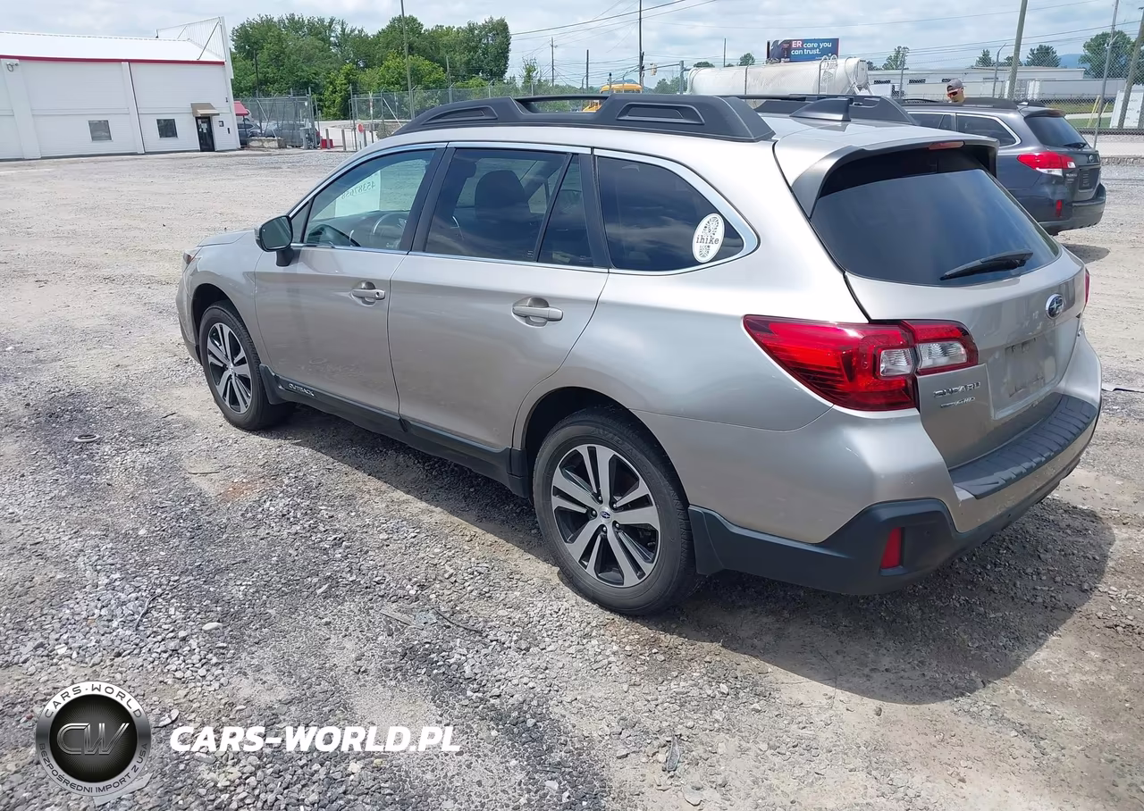 2019 Subaru Outback 2.5I Limited VIN:4S4BSANC5K3218041 - 3