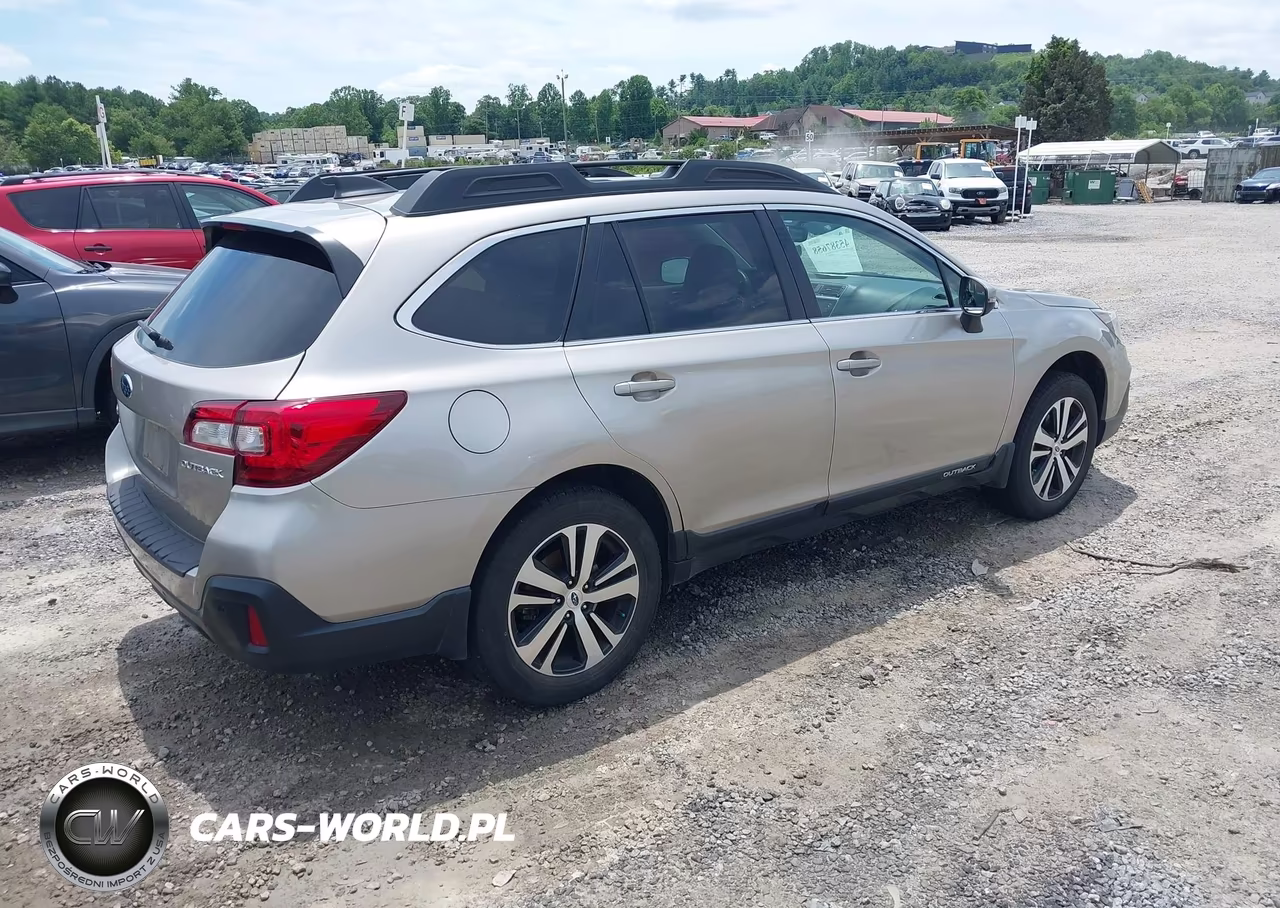 2019 Subaru Outback 2.5I Limited VIN:4S4BSANC5K3218041 - 4