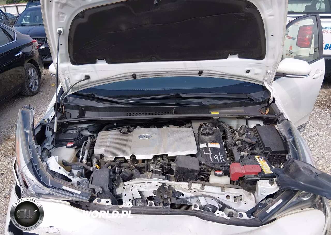 2016 Toyota Prius Two VIN:JTDKBRFU9G3007734 - 10