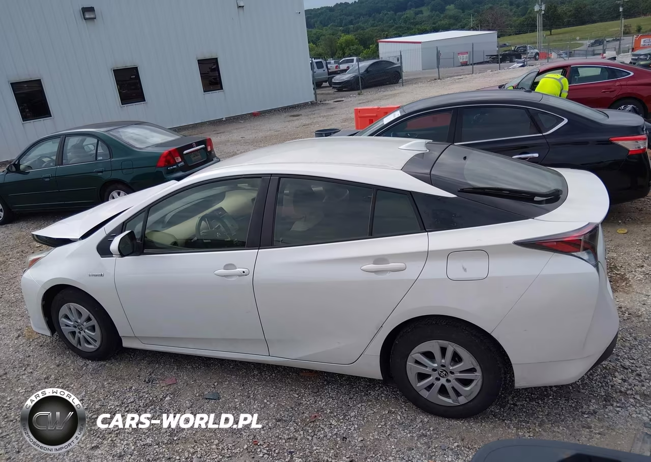 2016 Toyota Prius Two VIN:JTDKBRFU9G3007734 - 14