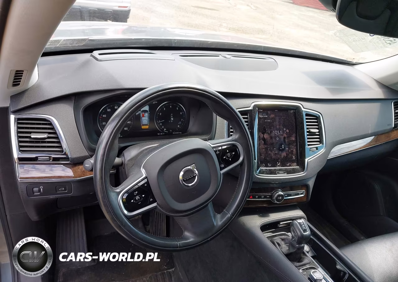 2016 Volvo Xc90 T6 Momentum VIN:YV4A22PK2G1070876 - 18