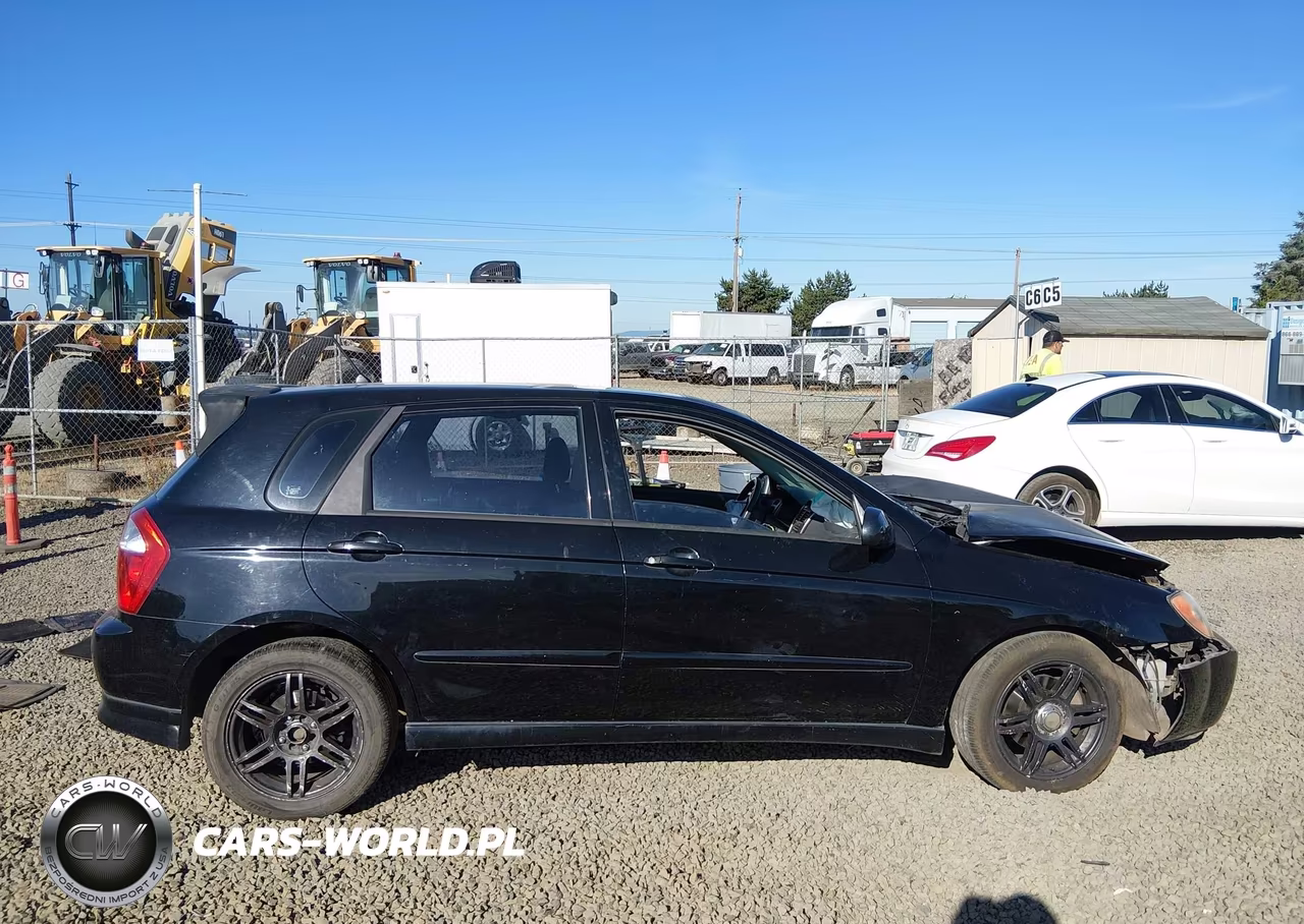 2005 Kia Spectra5 VIN:KNAFE161355121369 - 14