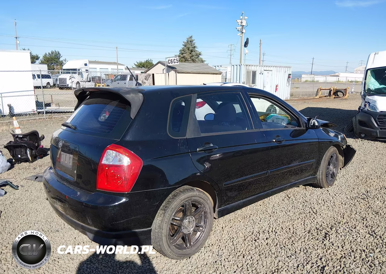 2005 Kia Spectra5 VIN:KNAFE161355121369 - 4