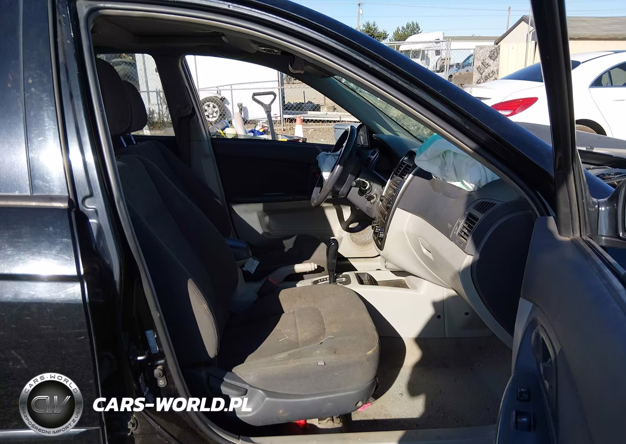 2005 Kia Spectra5 VIN:KNAFE161355121369 - 5