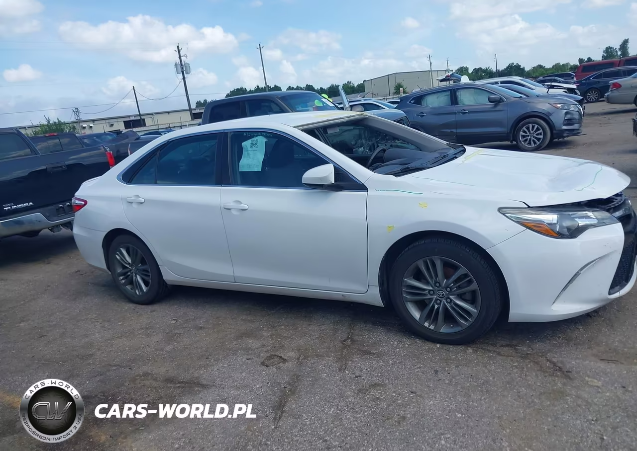 2016 Toyota Camry Se VIN:4T1BF1FK8GU587696 - 13