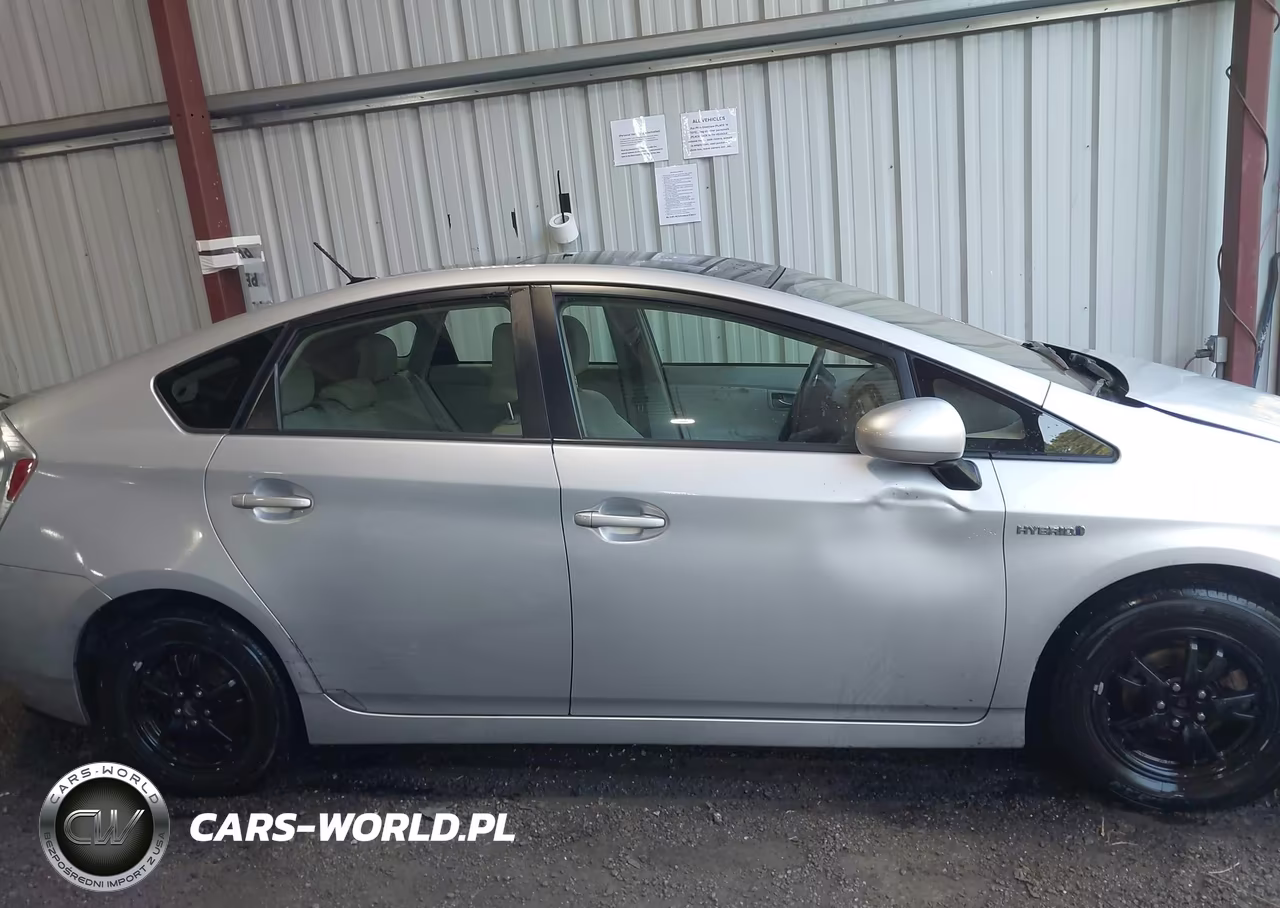 2015 Toyota Prius VIN:JTDKN3DU5F1934358 - 14