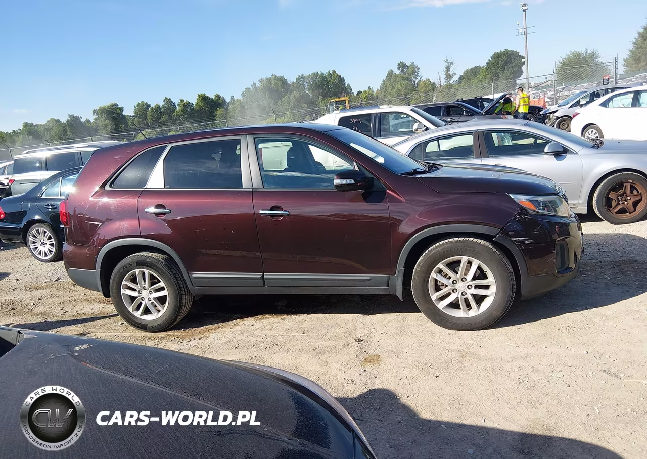 2015 Kia Sorento Lx VIN:5XYKT3A60FG629362 - 13