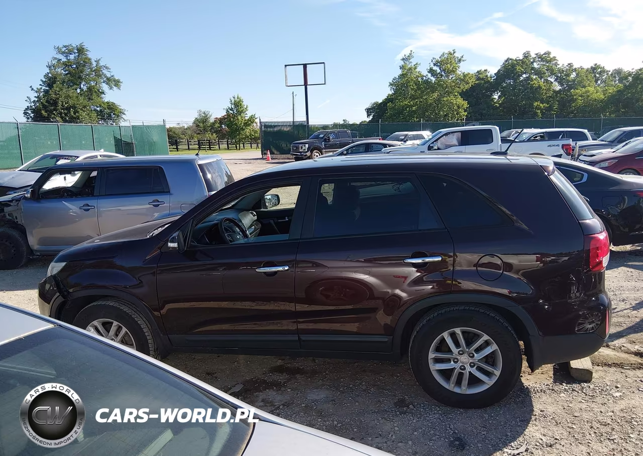 2015 Kia Sorento Lx VIN:5XYKT3A60FG629362 - 14
