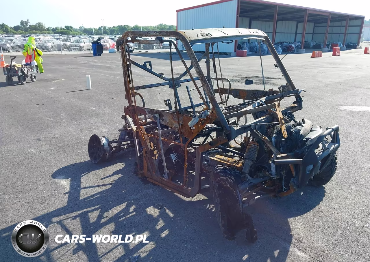 2022 Can-Am Defender Limited Cab Hd10 – zdjęcie 1 z 10