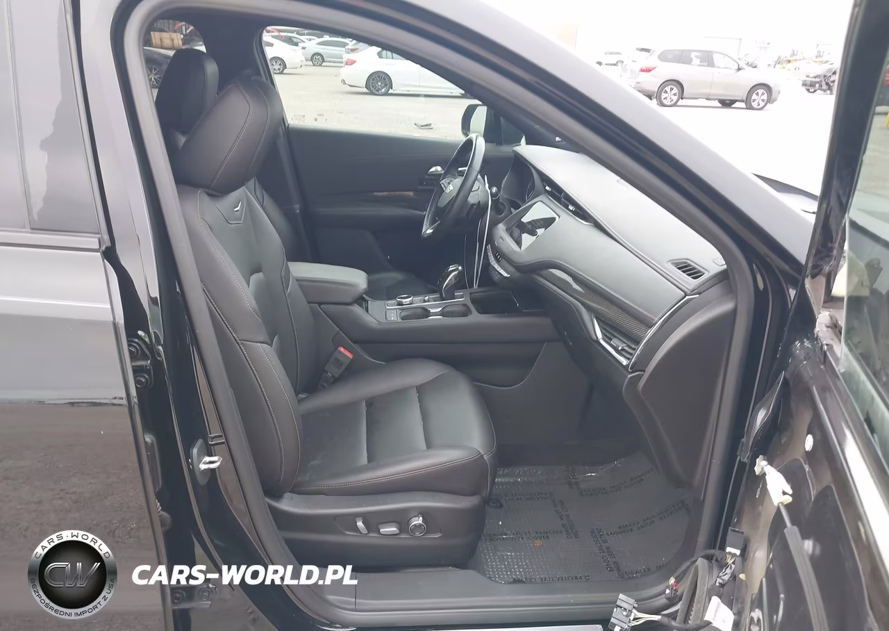 2019 Cadillac Xt4 Sport VIN:1GYFZER42KF174309 - 5