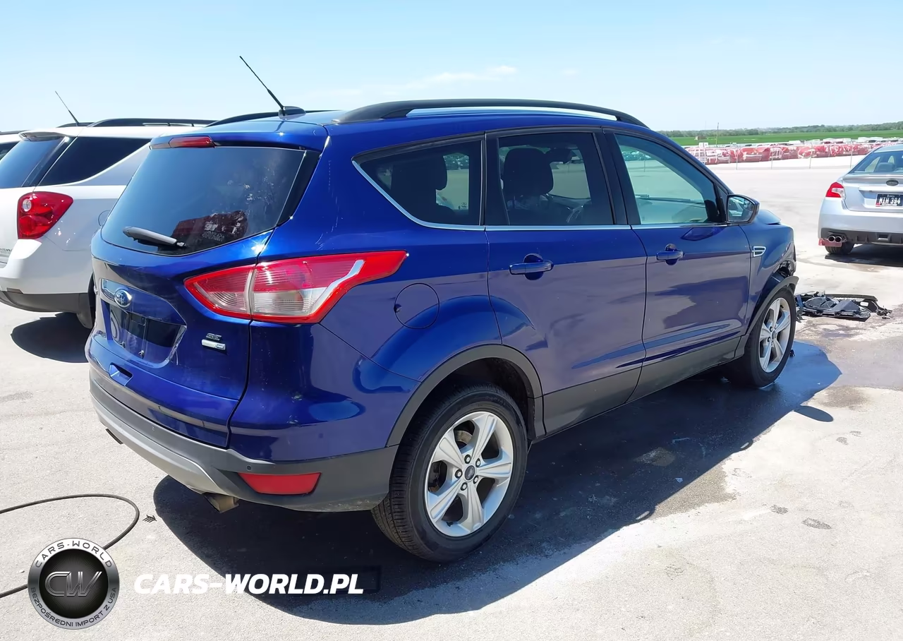 2015 Ford Escape Se VIN:1FMCU9GX6FUA75307 - 4