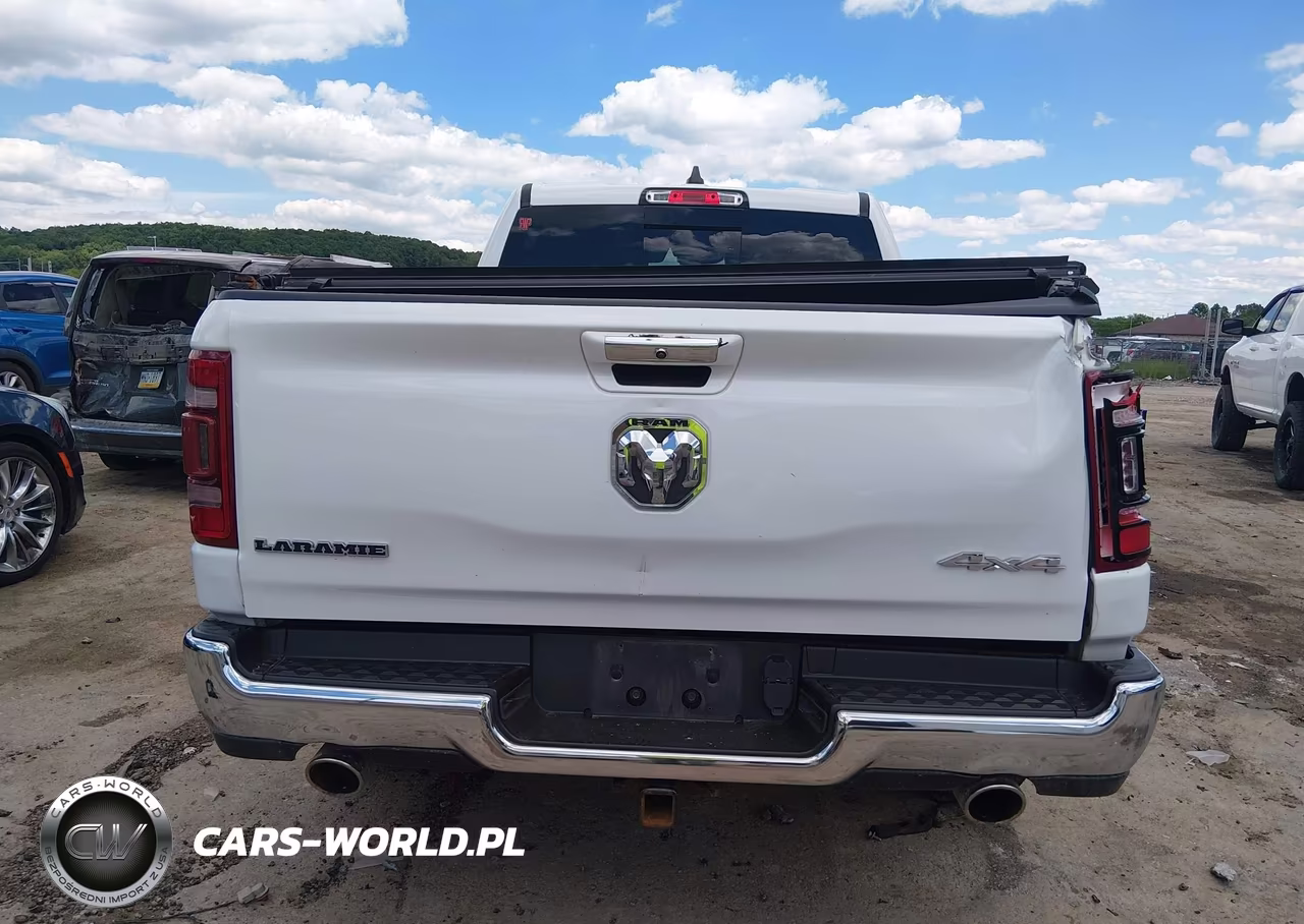 2022 Ram 1500 Laramie 4X4 6'4 Box VIN:1C6SRFRTXNN223047 - 17