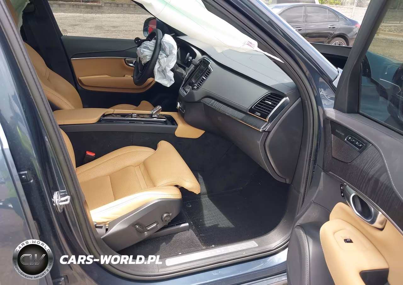 2023 Volvo Xc90 B6 Ultimate 7-Seater VIN:YV4062PA5P1966449 - 5