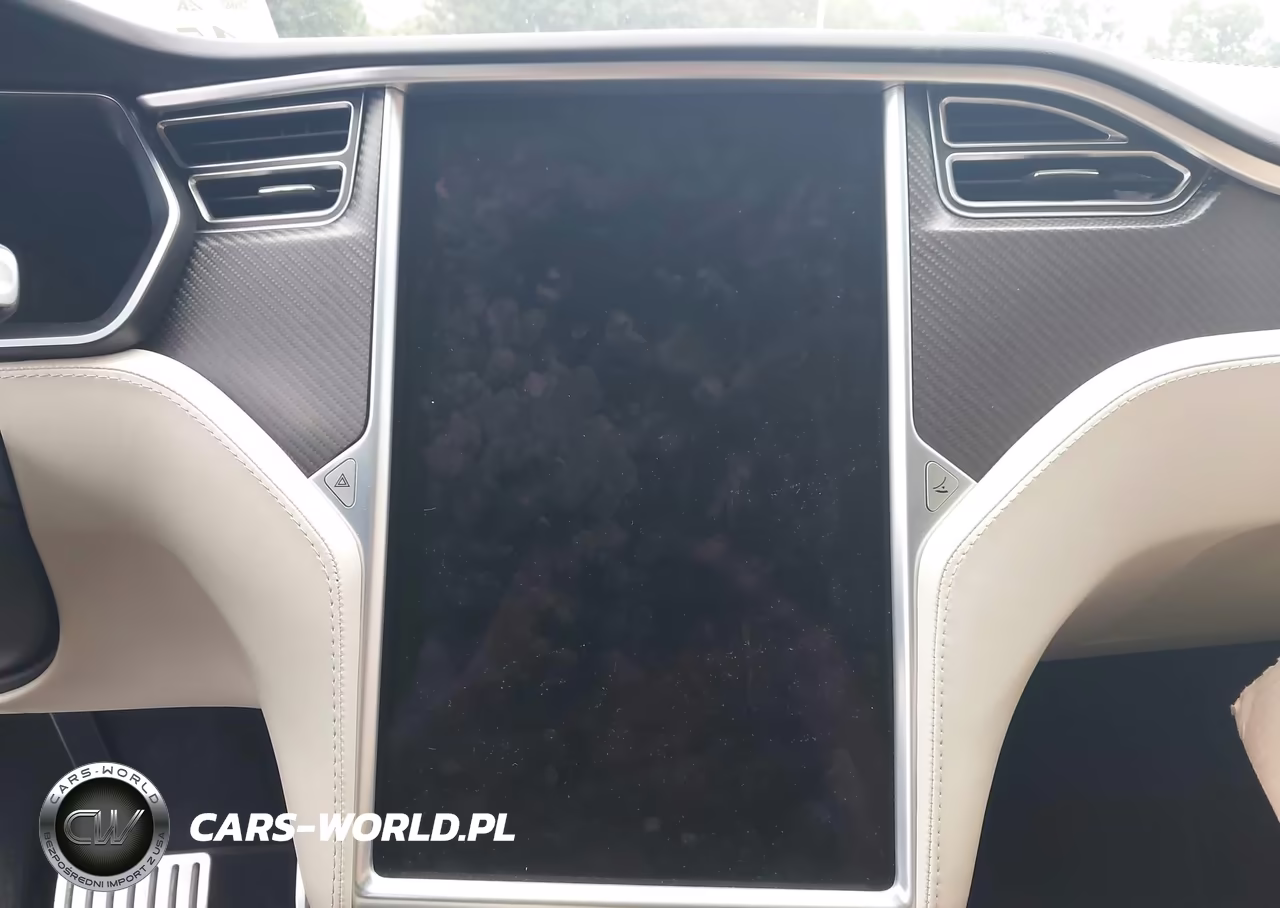 2017 Tesla Model X P100D VIN:5YJXCBE49HF067514 - 18