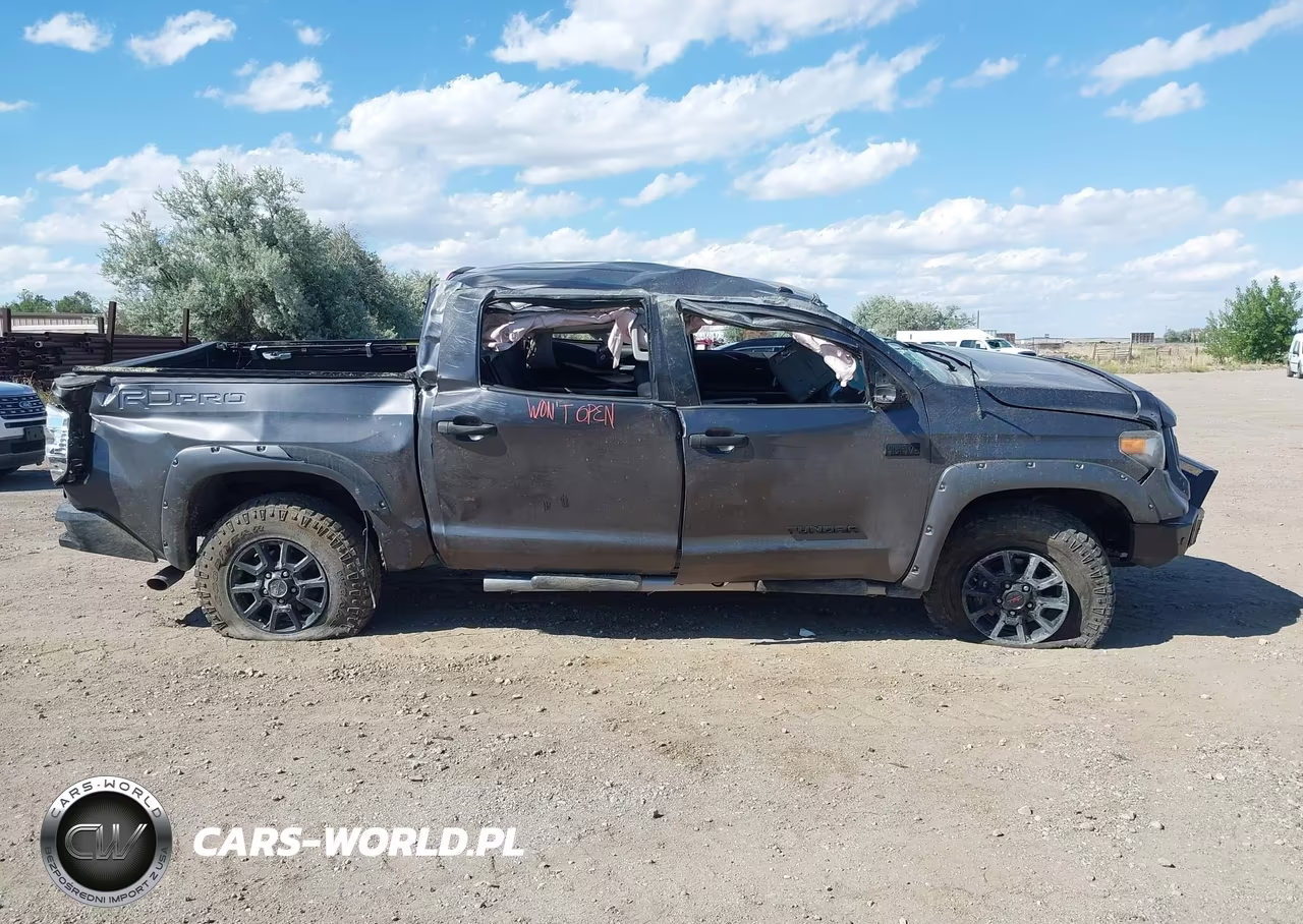2016 Toyota Tundra Trd Pro 5.7L V8 VIN:5TFDW5F11GX541296 - 14