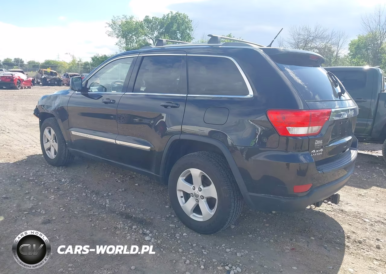 2012 Jeep Grand Cherokee Laredo VIN:1C4RJFAG8CC245103 - 3