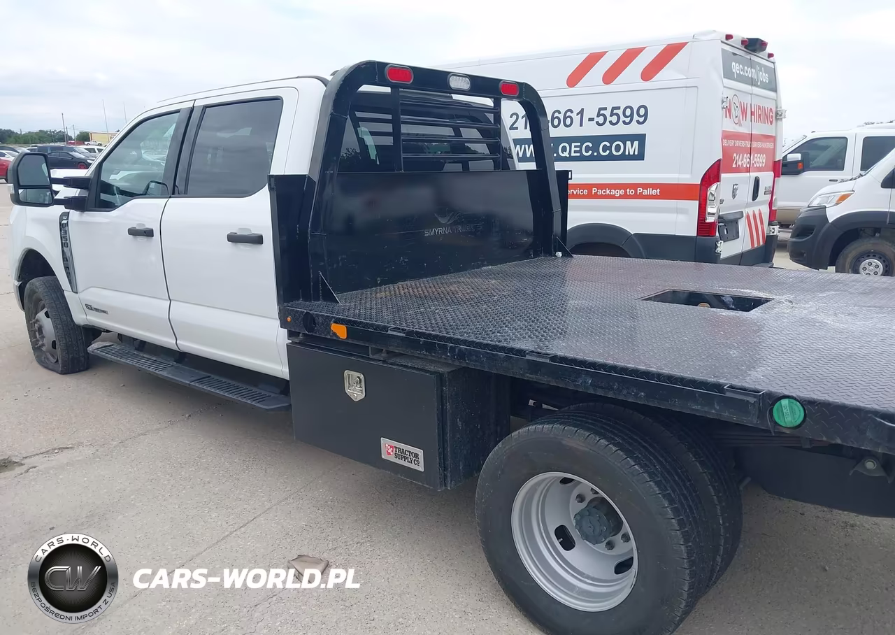 2025 Ford F-350 Chassis Xlt VIN:1FD8W3HTXSEC98186 - 14