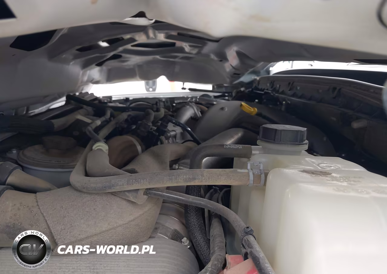 2025 Ford F-350 Chassis Xlt VIN:1FD8W3HTXSEC98186 - 9