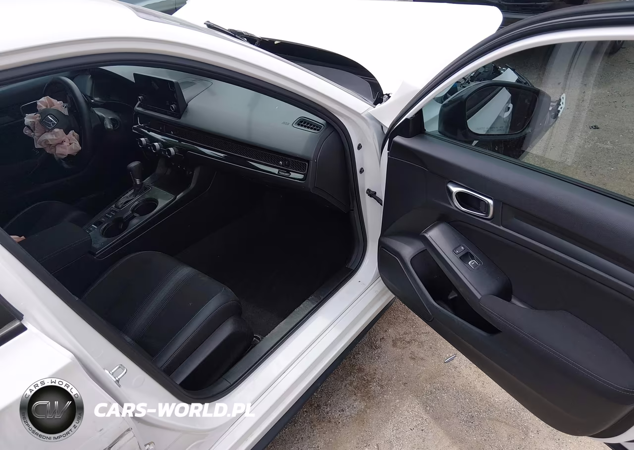 2025 Honda Civic Sedan Sport VIN:19XFL2H82SE019196 - 5