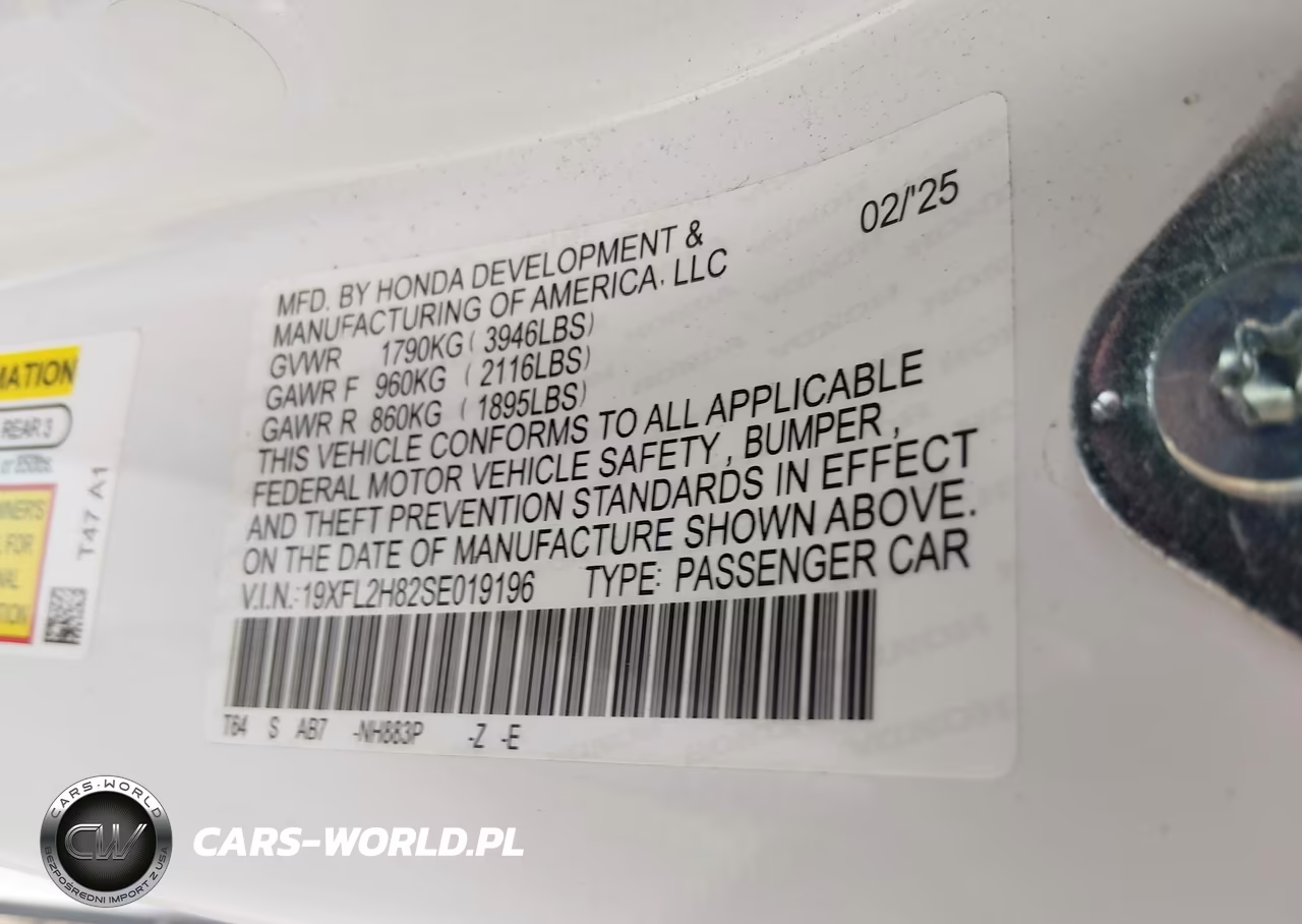 2025 Honda Civic Sedan Sport VIN:19XFL2H82SE019196 - 9