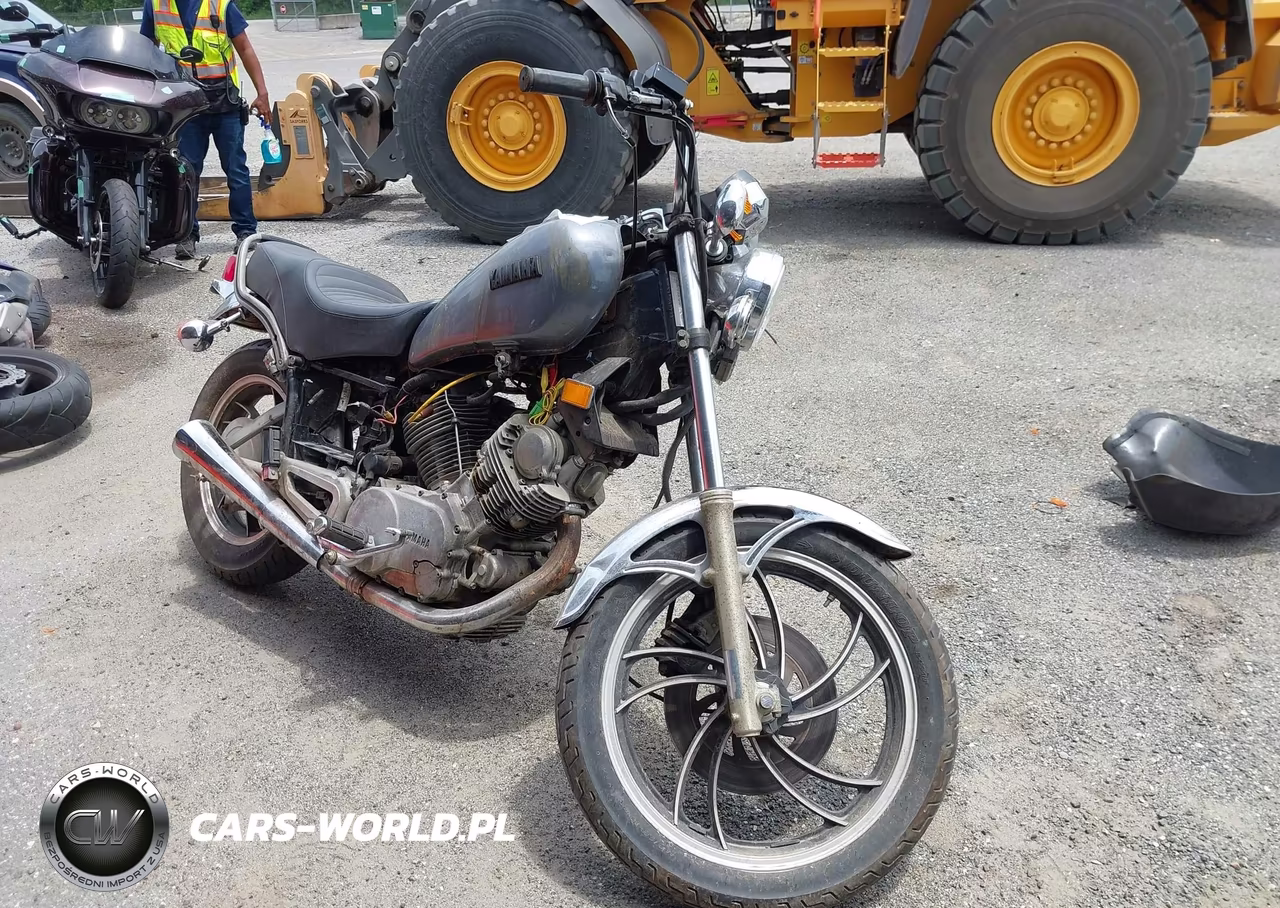 1982 Yamaha Xv750 – zdjęcie 1 z 12
