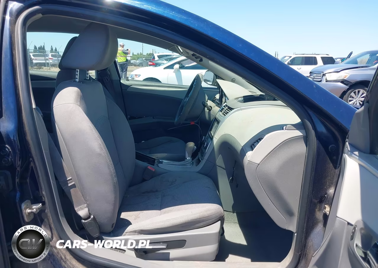 2011 Chevrolet Malibu Ls VIN:1G1ZB5E15BF306197 - 5
