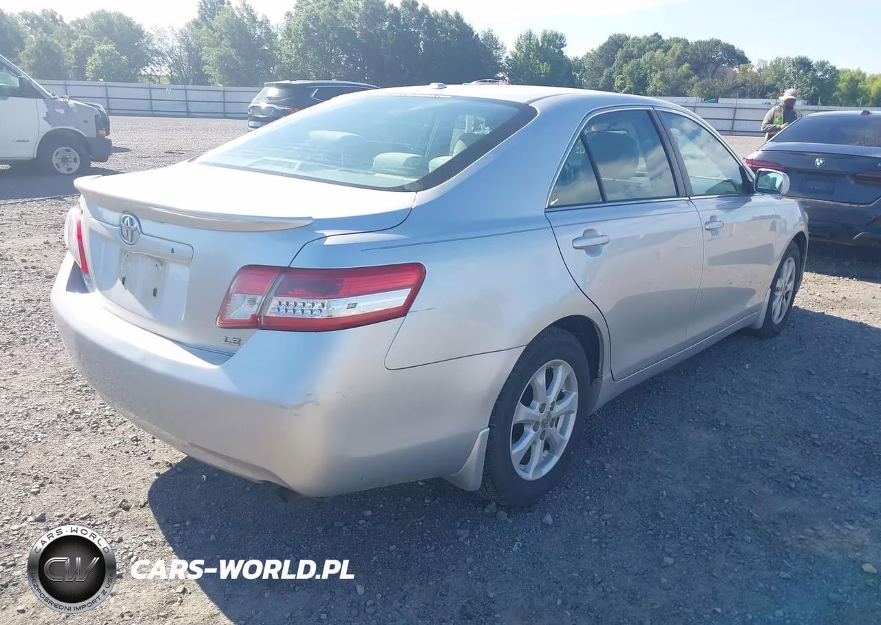 2011 Toyota Camry Le VIN:4T1BF3EK3BU145673 - 4