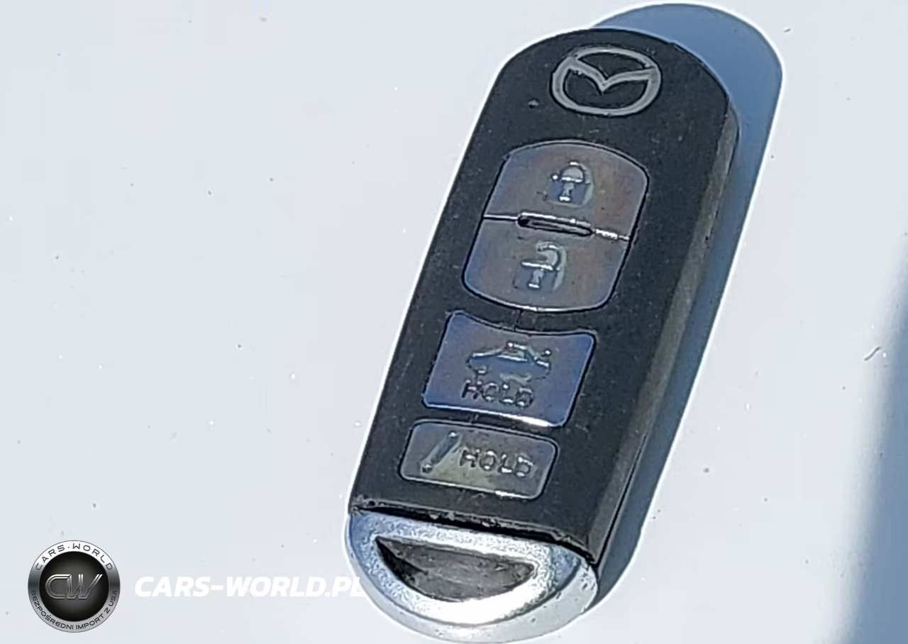 2017 Mazda Mazda3 Sport VIN:3MZBN1U72HM120363 - 11