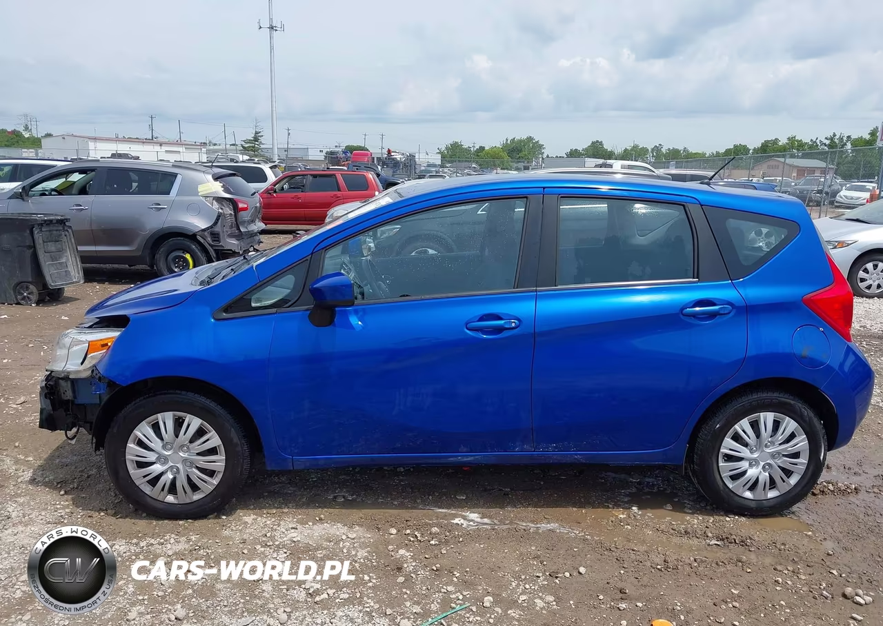 2015 Nissan Versa Note S (Sr)-S Plus-Sl-Sr-Sv VIN:3N1CE2CP9FL360465 - 15