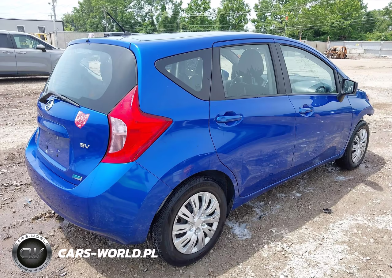 2015 Nissan Versa Note S (Sr)-S Plus-Sl-Sr-Sv VIN:3N1CE2CP9FL360465 - 4