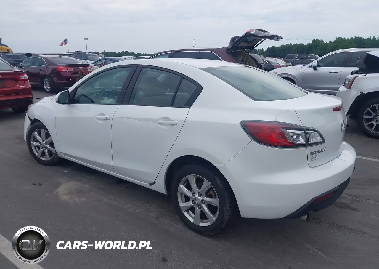 2011 Mazda Mazda3 I Touring VIN:JM1BL1VF0B1458914 - 3