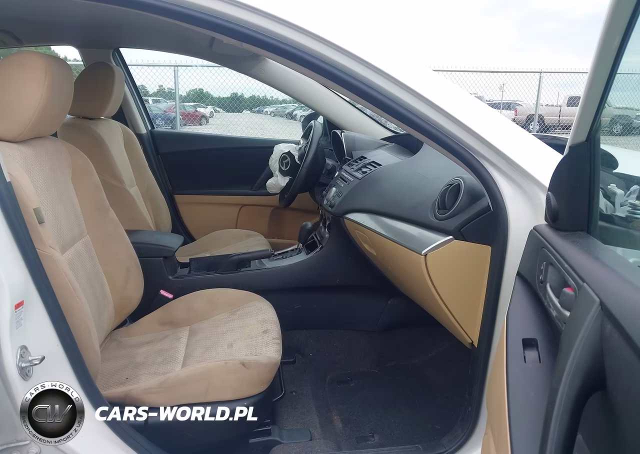 2011 Mazda Mazda3 I Touring VIN:JM1BL1VF0B1458914 - 5