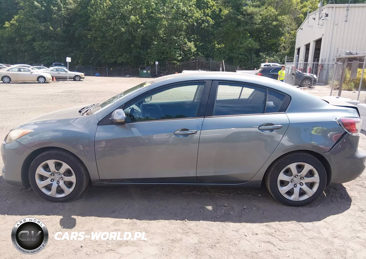2012 Mazda Mazda3 I Sport VIN:JM1BL1UG0C1544638 - 14