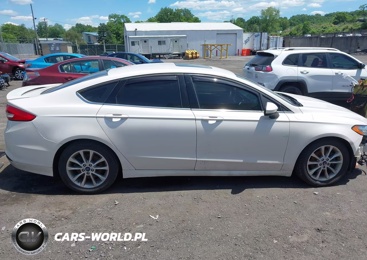 2017 Ford Fusion Se VIN:3FA6P0H71HR107194 - 13