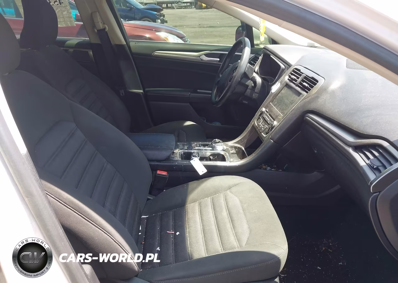 2017 Ford Fusion Se VIN:3FA6P0H71HR107194 - 5