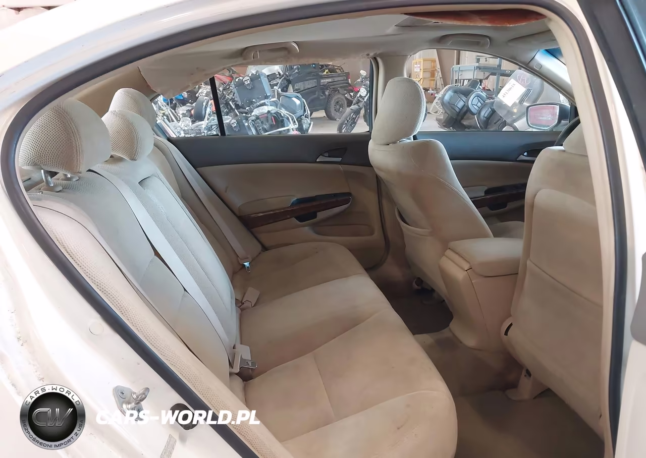 2008 Honda Accord 3.5 Ex VIN:1HGCP36738A004890 - 8