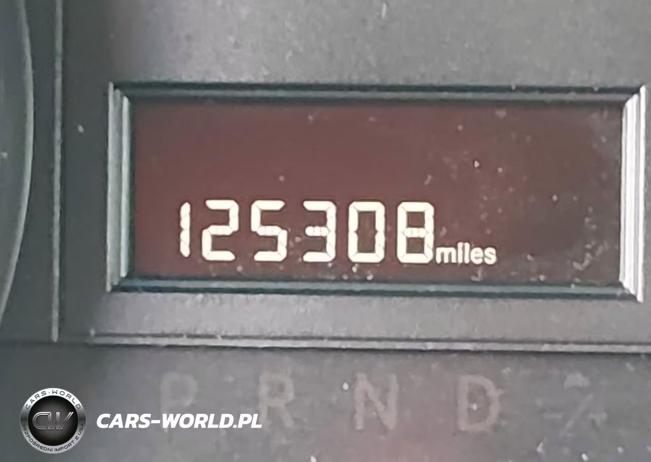 2018 Dodge Grand Caravan Sxt VIN:2C4RDGCG4JR300810 - 15