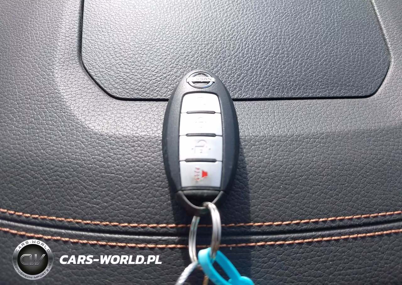 2017 Nissan Titan Platinum Reserve VIN:1N6AA1E63HN521455 - 11
