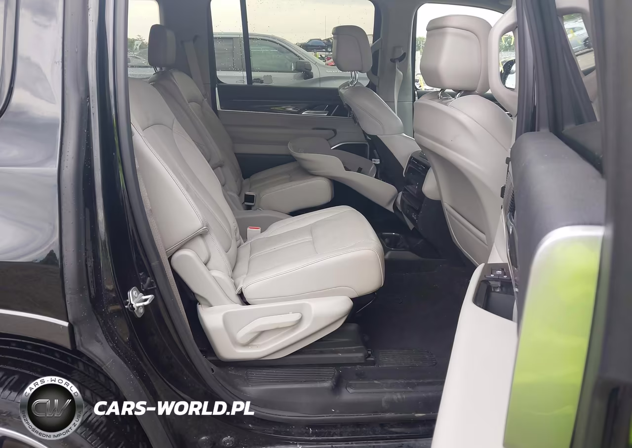 2022 Jeep Wagoneer Series Ii 4X4 VIN:1C4SJVBT5NS113254 - 8