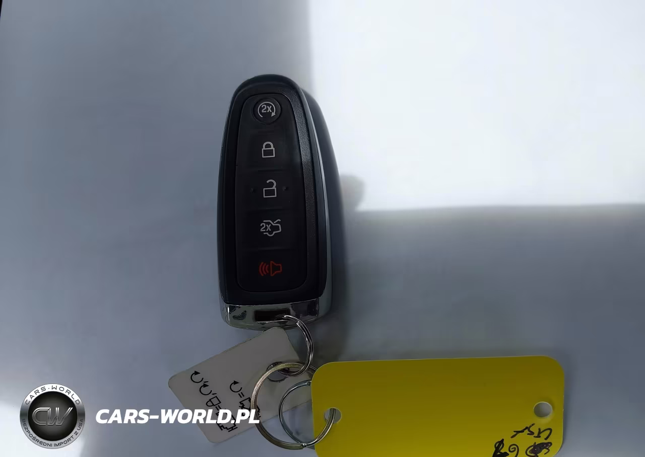 2019 Ford Escape Se VIN:1FMCU9GD8KUA65815 - 11