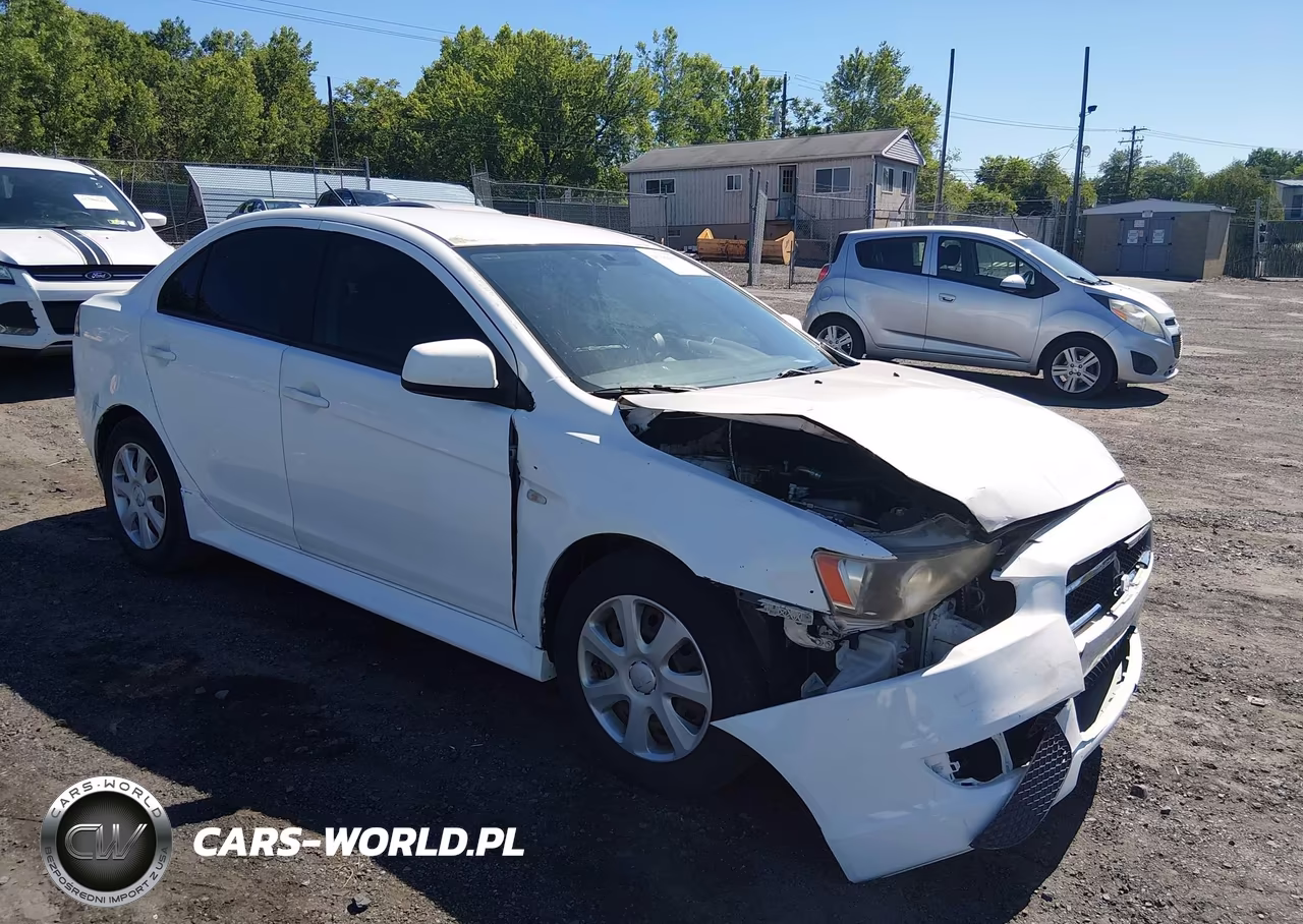 2013 Mitsubishi Lancer Es – zdjęcie 1 z 16
