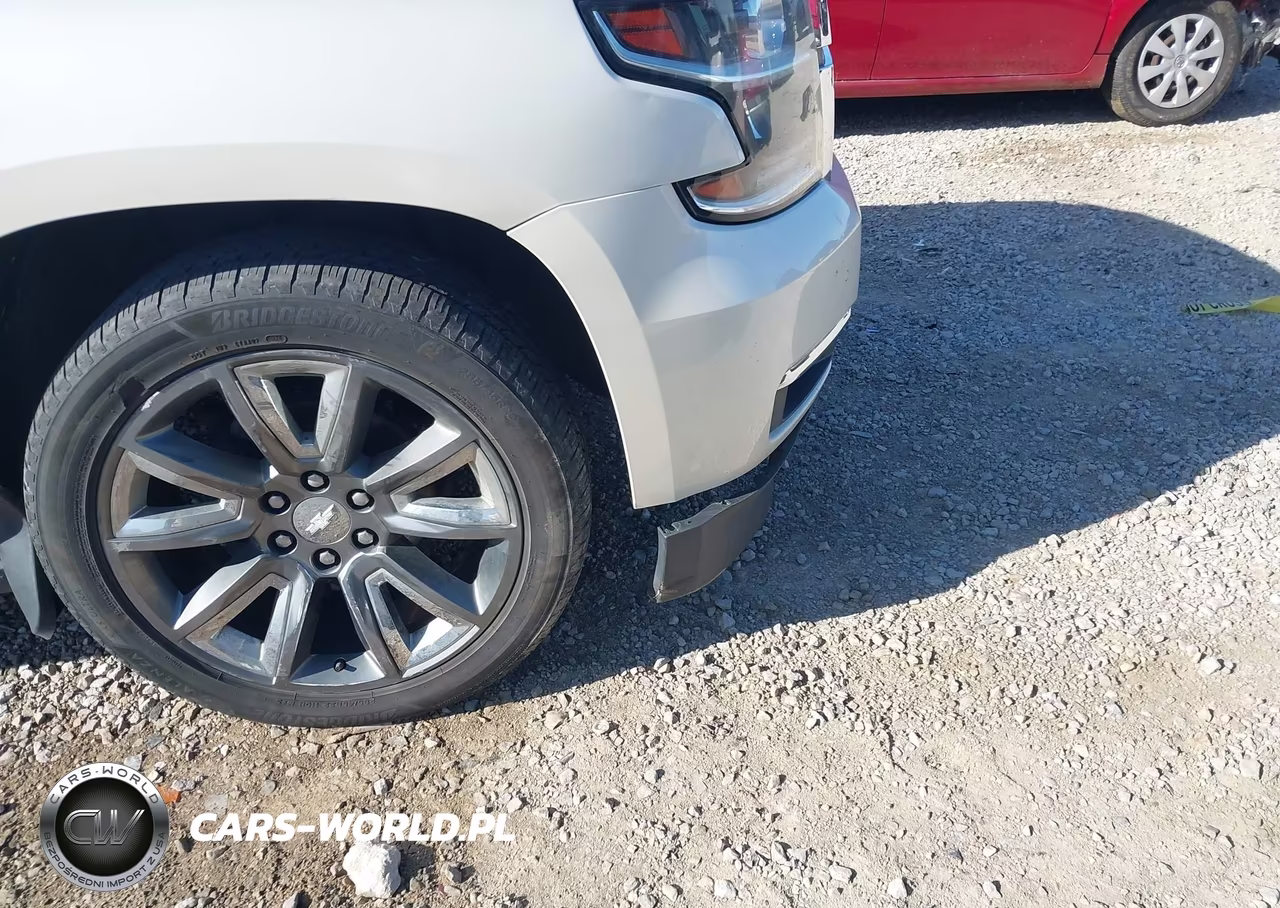 2015 Chevrolet Suburban Ltz VIN:1GNSKKKCXFR684914 - 17
