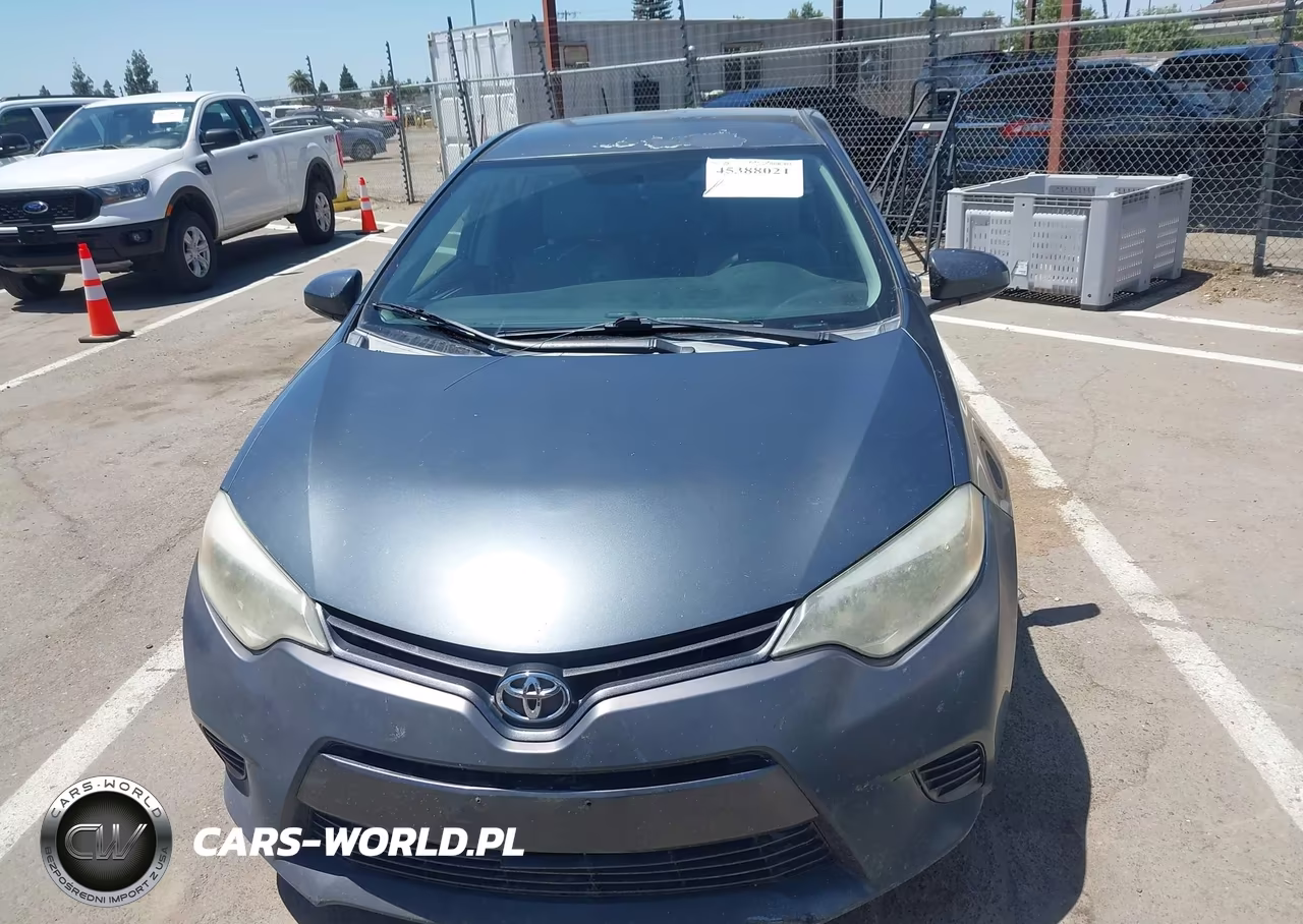2015 Toyota Corolla Le VIN:5YFBURHE9FP333653 - 12