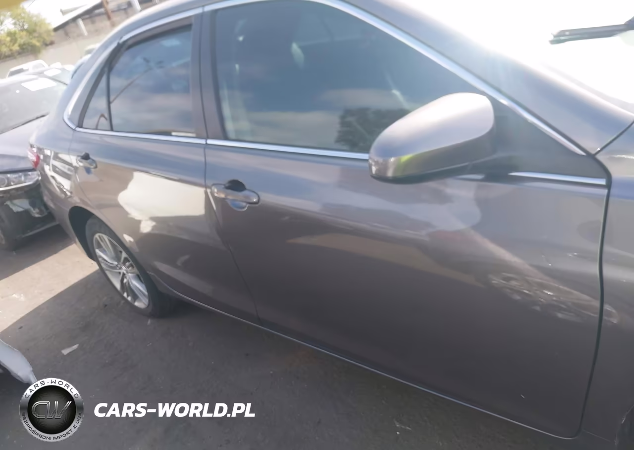 2015 Toyota Camry Hybrid Se VIN:4T1BD1FK0FU164969 - 14